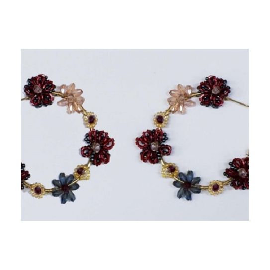 Boucles d'oreilles anneaux avec fleurs de verre